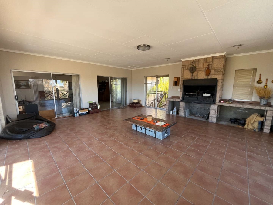 4 Bedroom Property for Sale in Keidebees Northern Cape